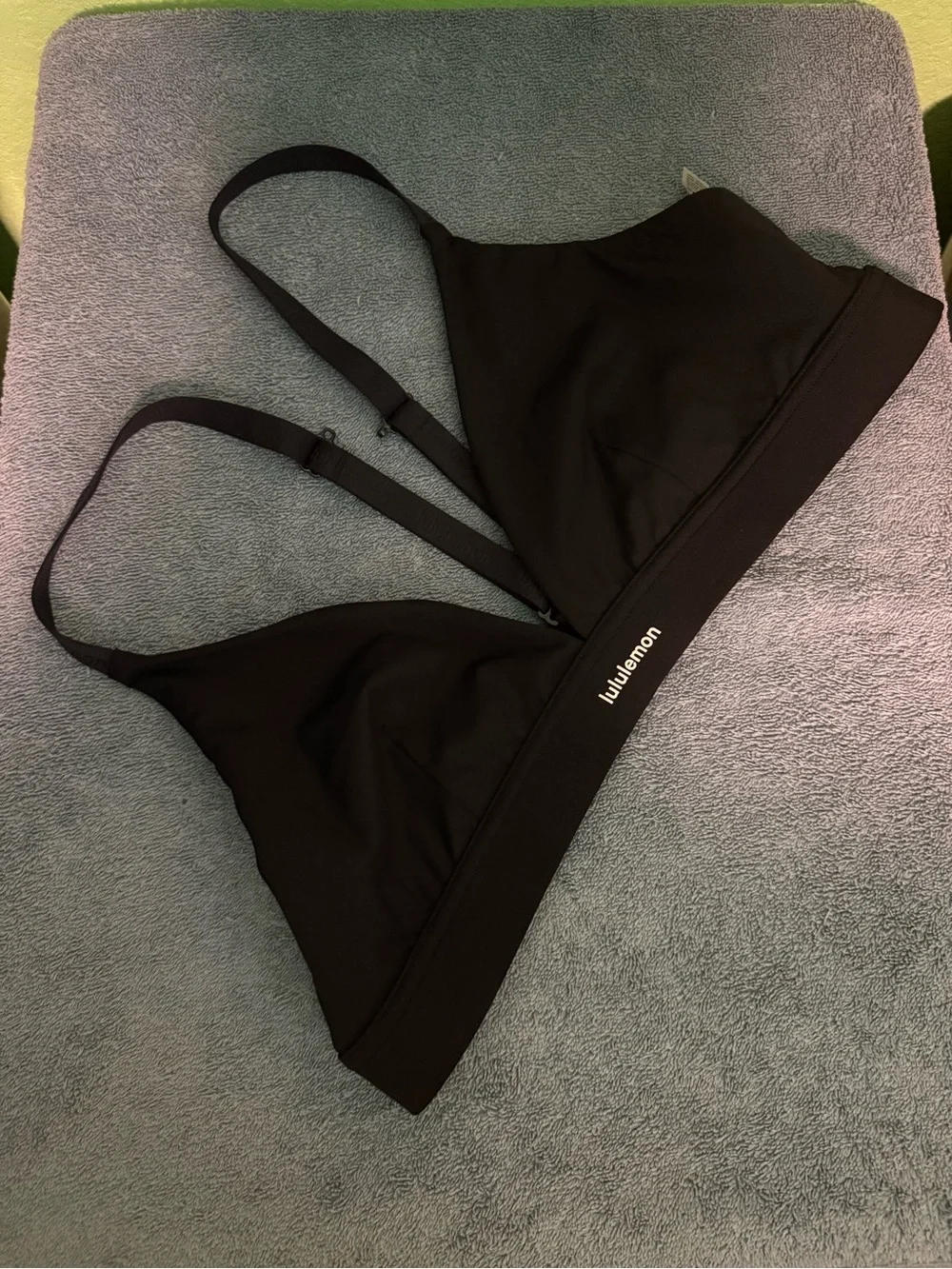 lululemon athletica Black V‑Back Lightweight Bralette
